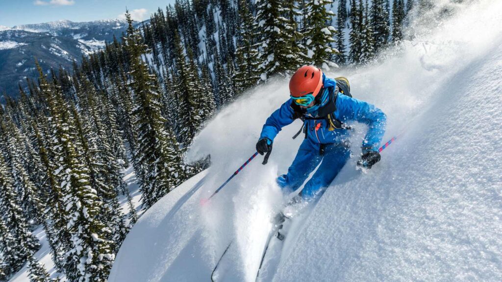 Homme entrain de skier
